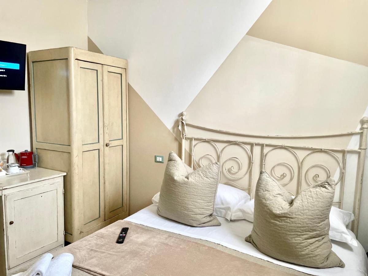 Soggiorno Pezzati Florence Luaran gambar